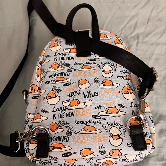 Lounge Fly Gudetama bag - Picture 2 of 2
